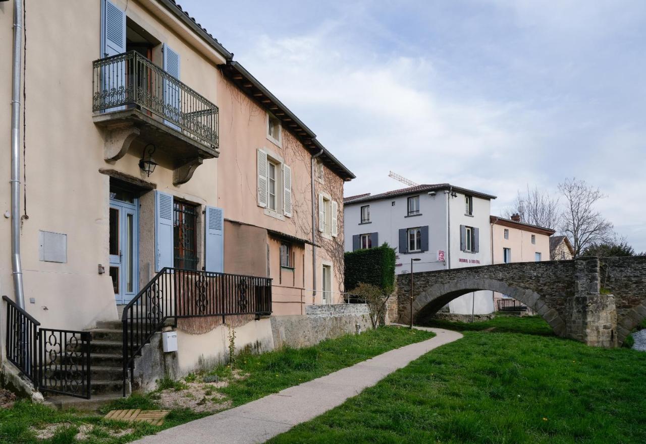 Auberge Du Vieux Pont Brignais Eksteriør billede